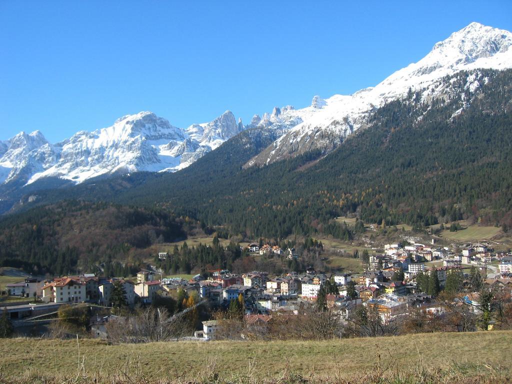 Appartamenti La Val 안달로 외부 사진