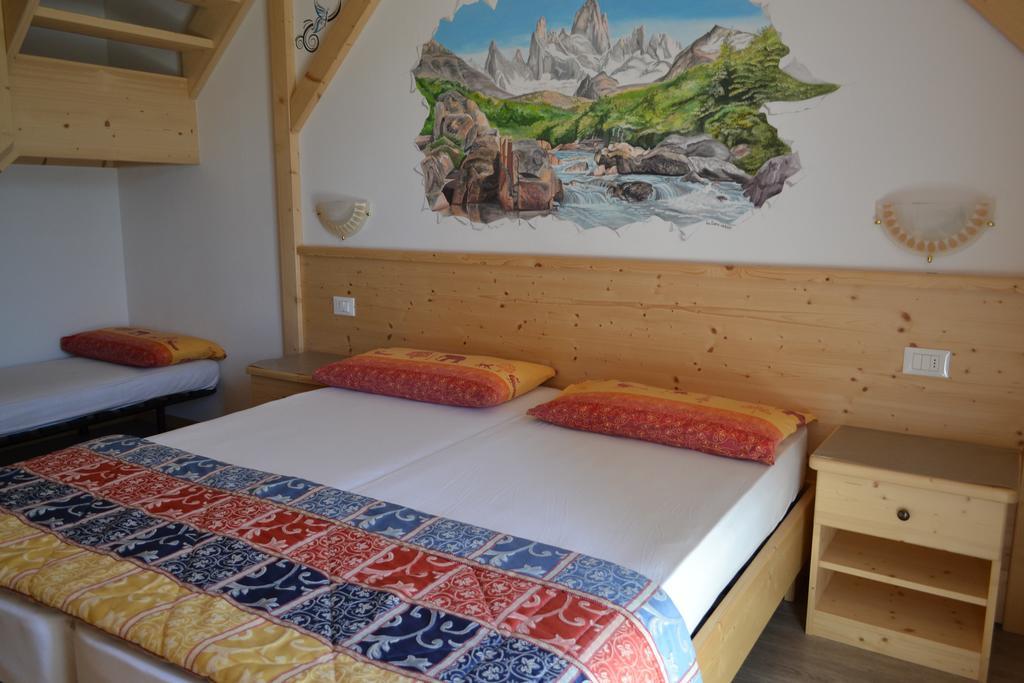 Appartamenti La Val 안달로 외부 사진
