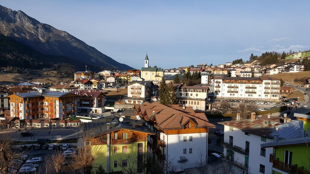Appartamenti La Val 안달로 외부 사진